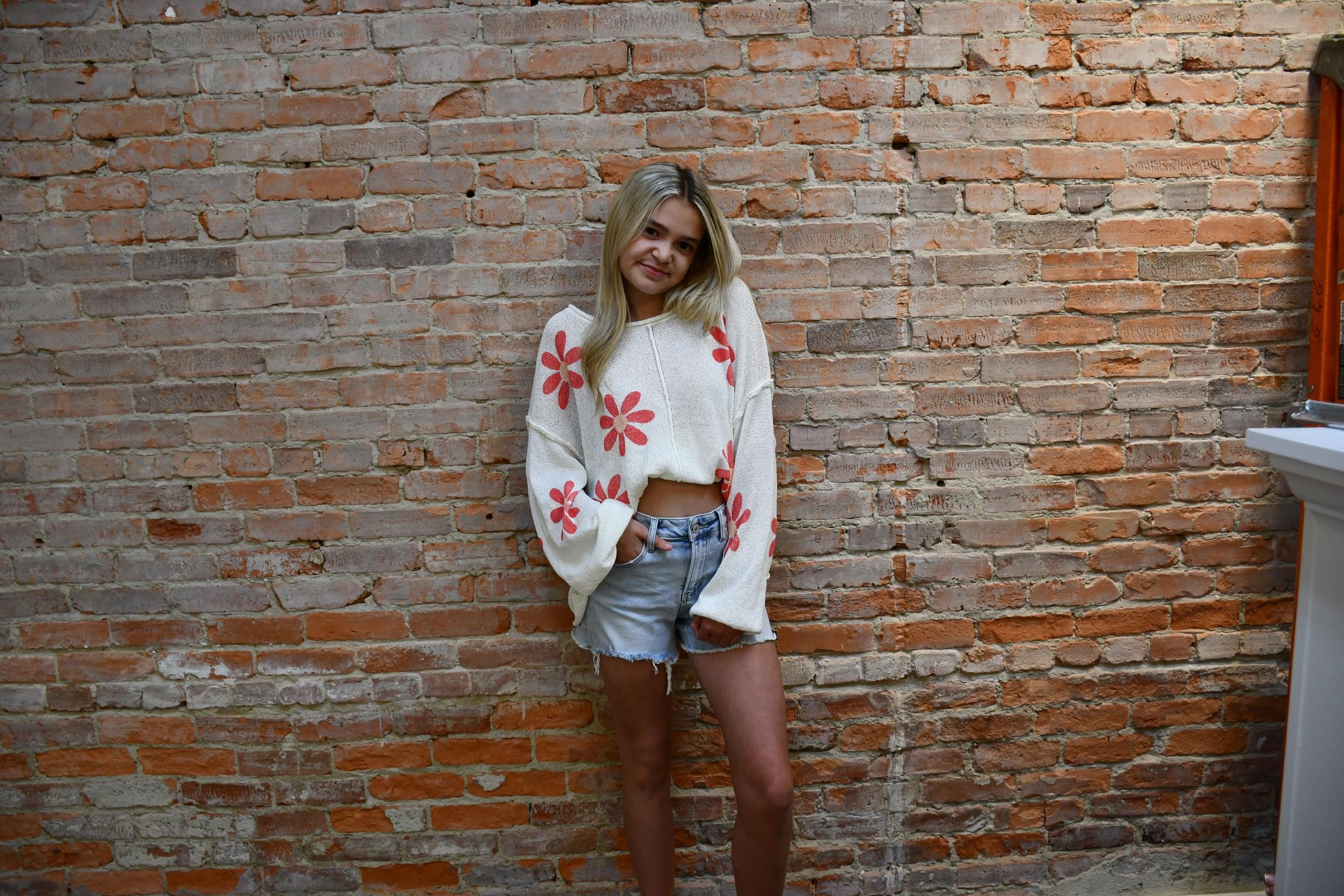 Pol Ivory Flower Top