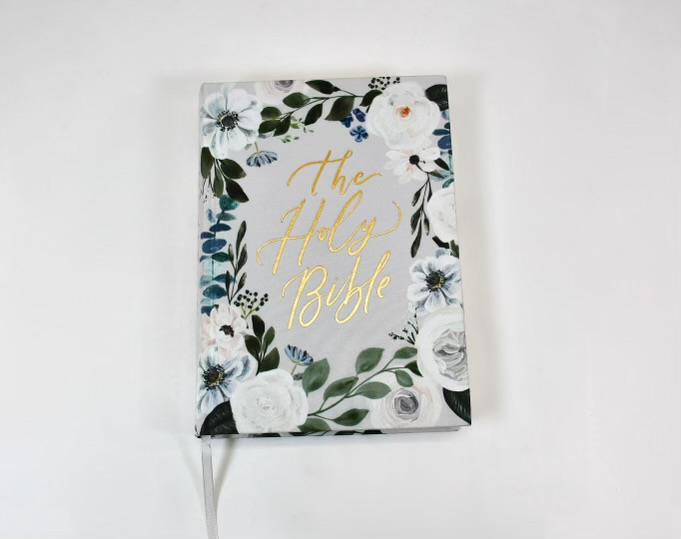 ESV Large Print Journaling Bible : Victoria Theme