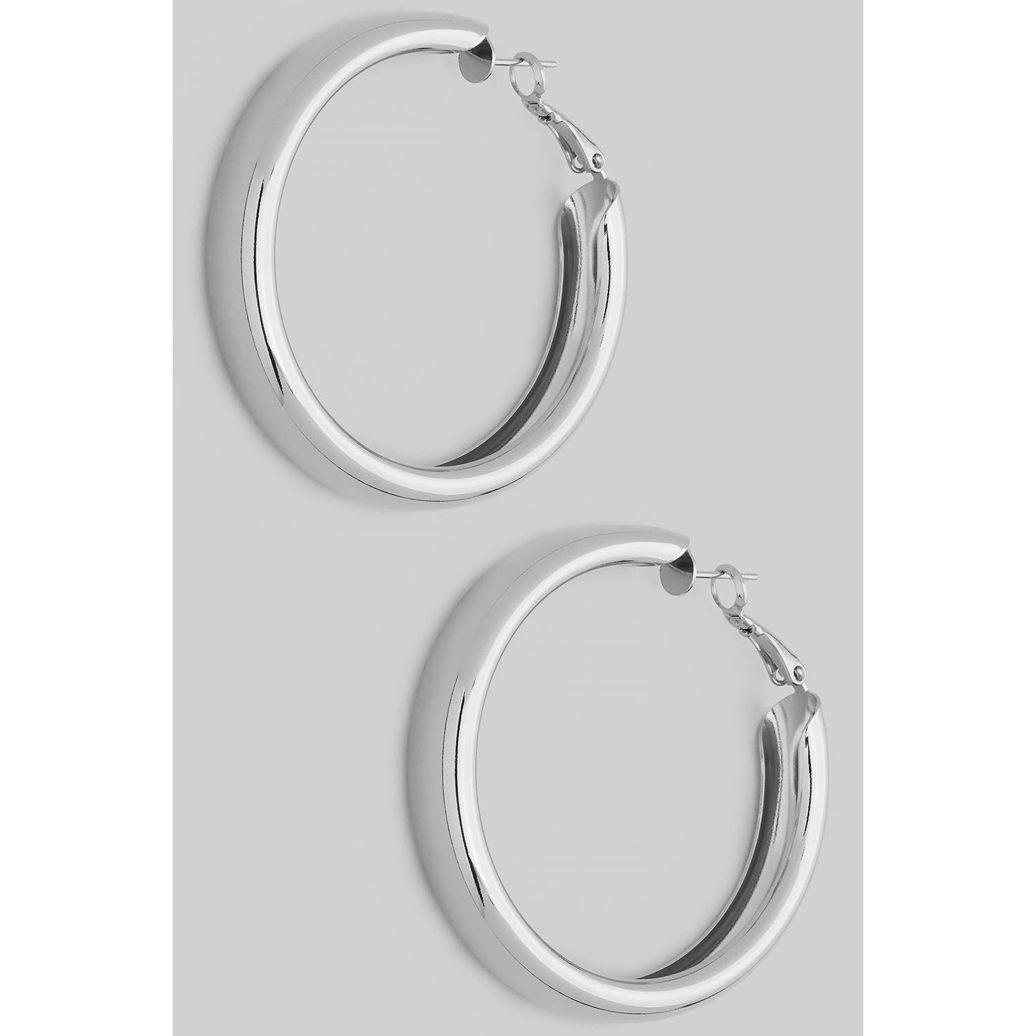LEVER BACK HOOP EARRINGS